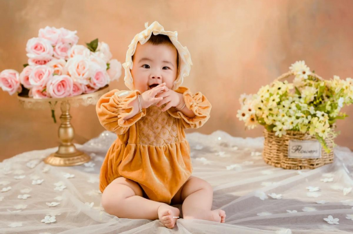 温州宝宝吐舌头怎么回事